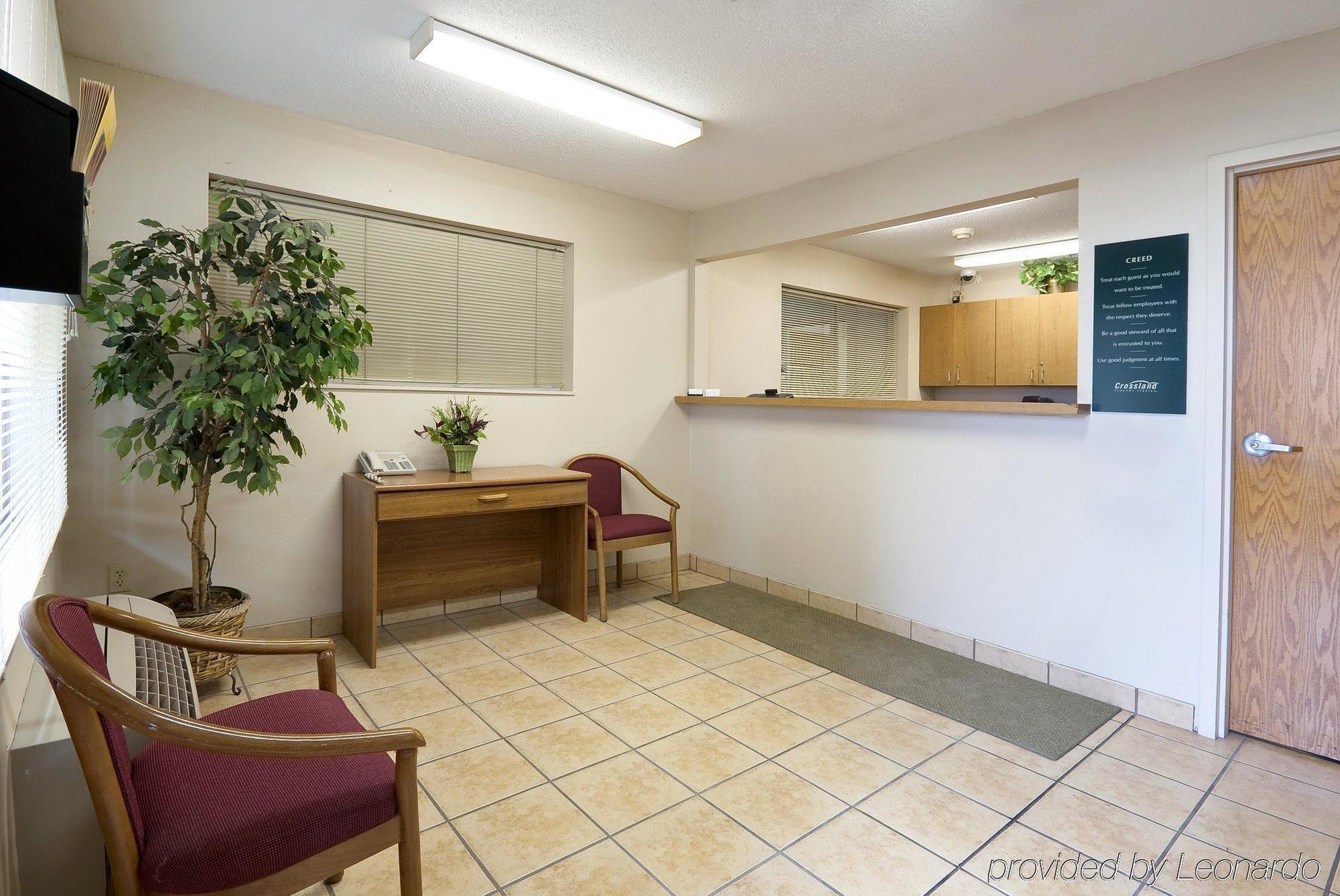 Hometowne Studios By Red Roof Dallas - Irving Extérieur photo
